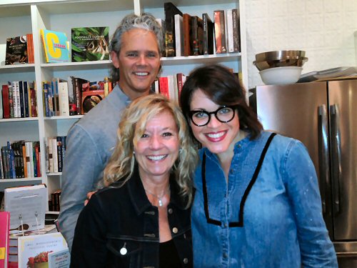 Entertaining Couple Meets Joy The Baker